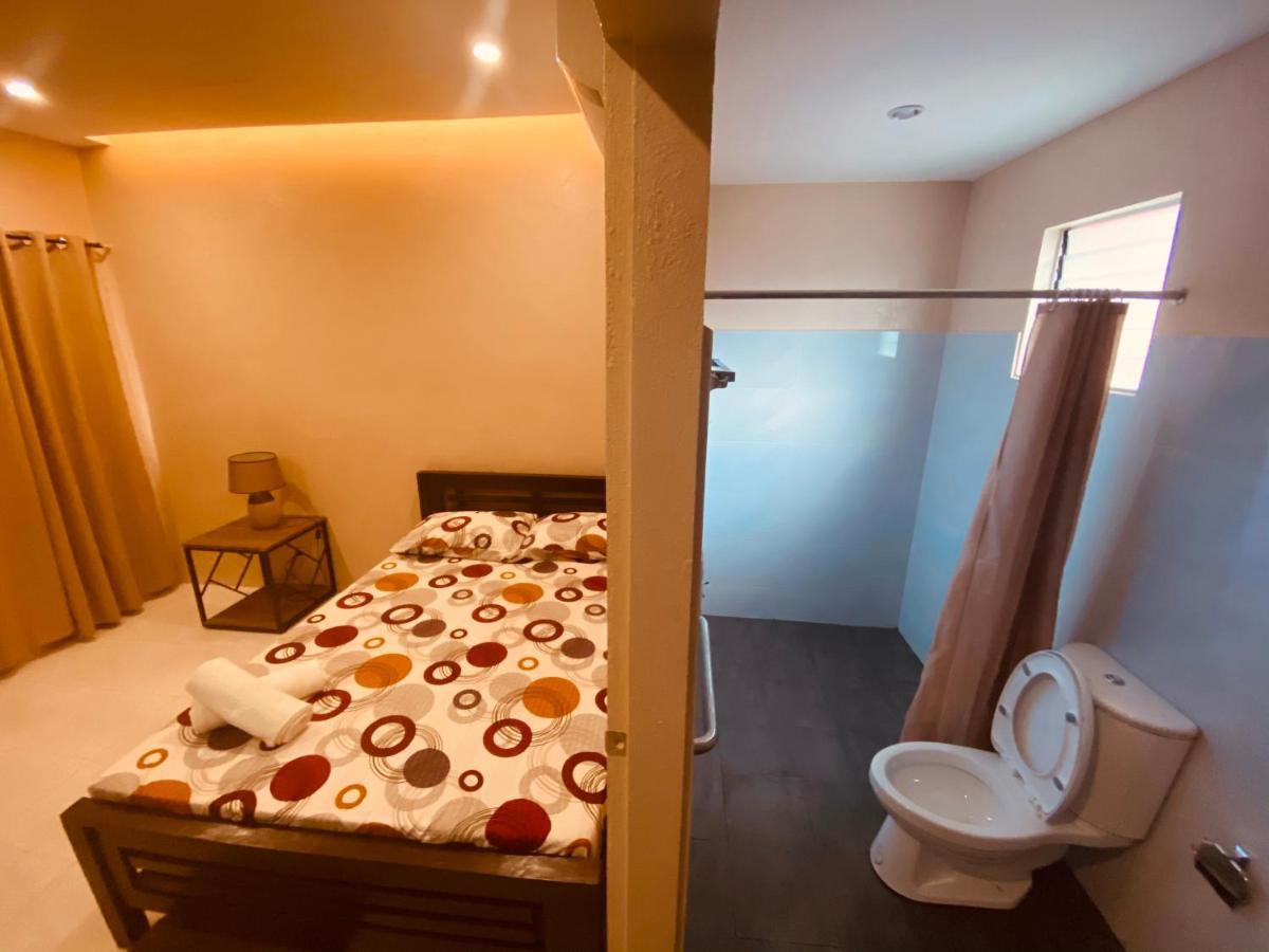 Claytown Pension House Dumaguete City Bagian luar foto