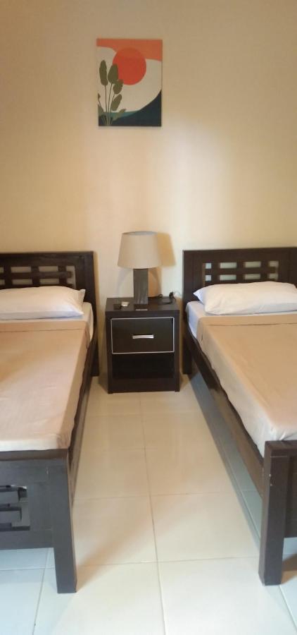 Claytown Pension House Dumaguete City Bagian luar foto