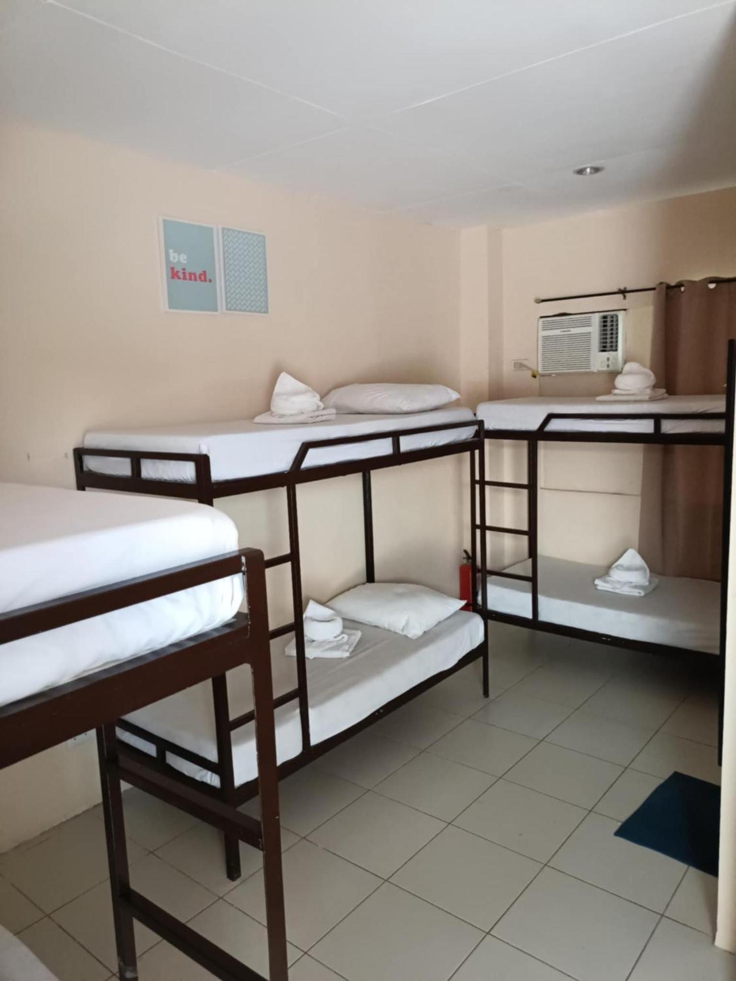 Claytown Pension House Dumaguete City Bagian luar foto